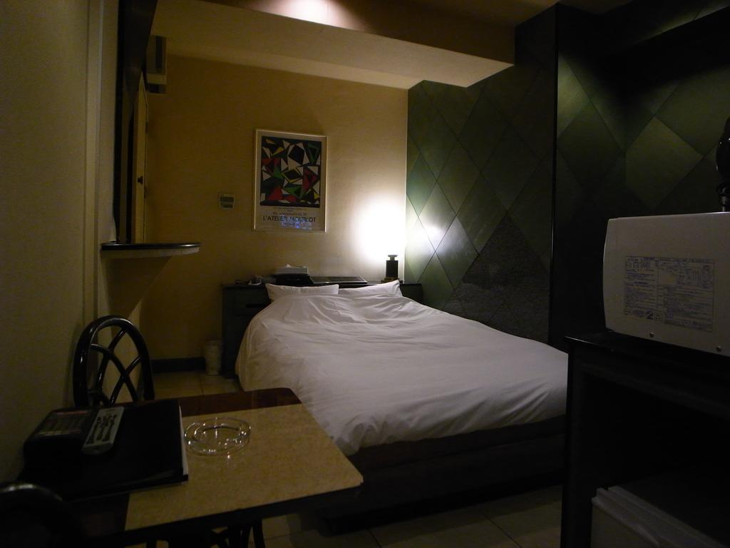Hotel Rafaie (Adults Only) Tokio Pokój zdjęcie